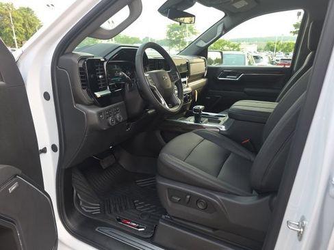 New 2026 Chevrolet Silverado 1500 LT Trail Boss w/ LT Trail Boss Premium Package AWD/4WD image 12