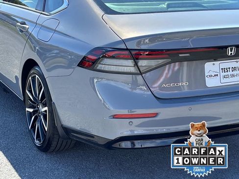 Used 2024 Honda Accord Touring image 5