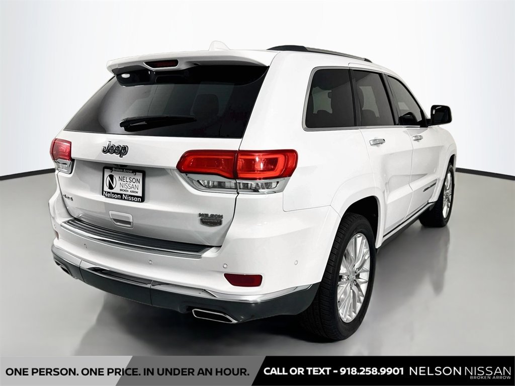 Used 2017 Jeep Grand Cherokee Summit AWD/4WD image 5