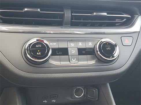 New 2026 Buick Envista Preferred w/ Convenience II Package image 17