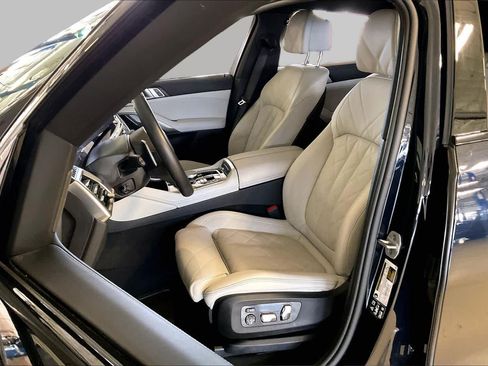 Certified 2025 BMW X6 xDrive40i w/ Climate Comfort Package AWD/4WD image 7