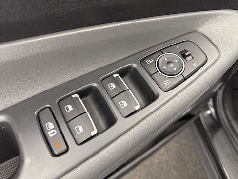 Used 2023 Hyundai Santa Fe SEL image 36