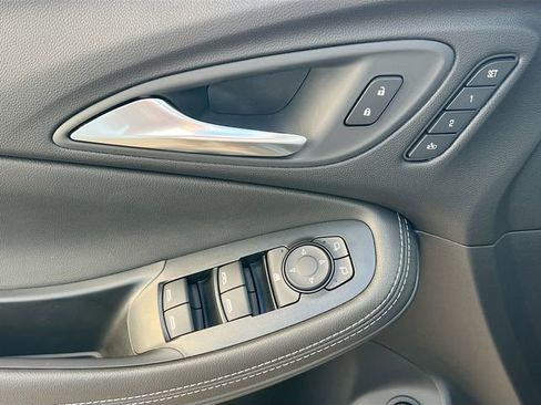 New 2026 Buick Encore GX Avenir w/ Avenir Technology Package image 13