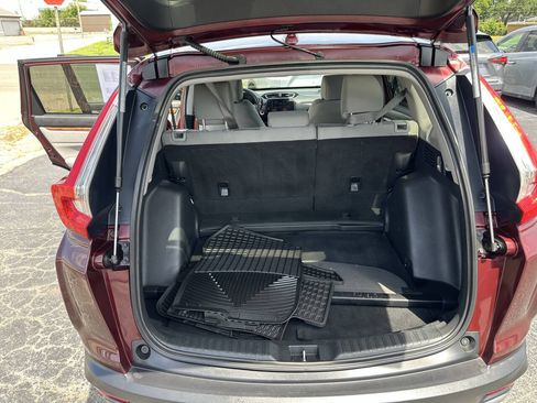 Used 2019 Honda CR-V EX image 16