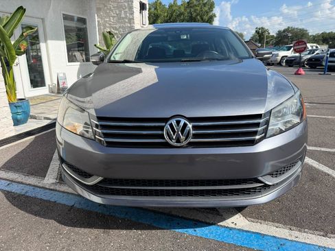 Used 2013 Volkswagen Passat 2.5 SE FWD image 4