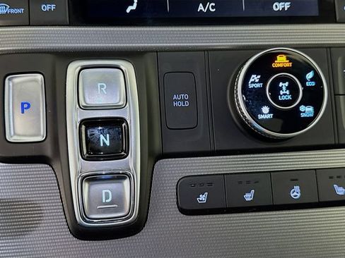 Used 2025 Hyundai Palisade Calligraphy AWD/4WD image 21