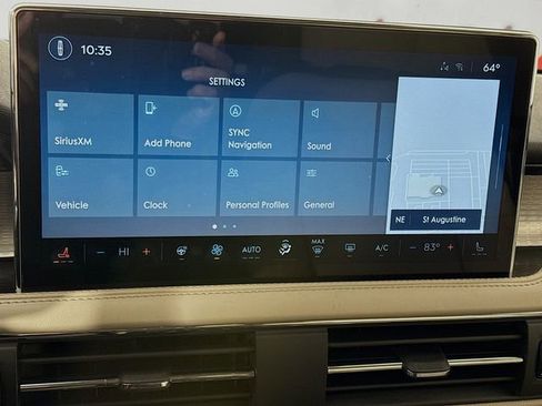 New 2026 Lincoln Corsair Premiere image 15
