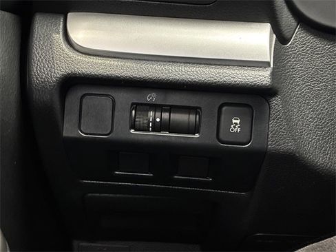 Used 2015 Subaru Impreza 2.0i Premium image 21