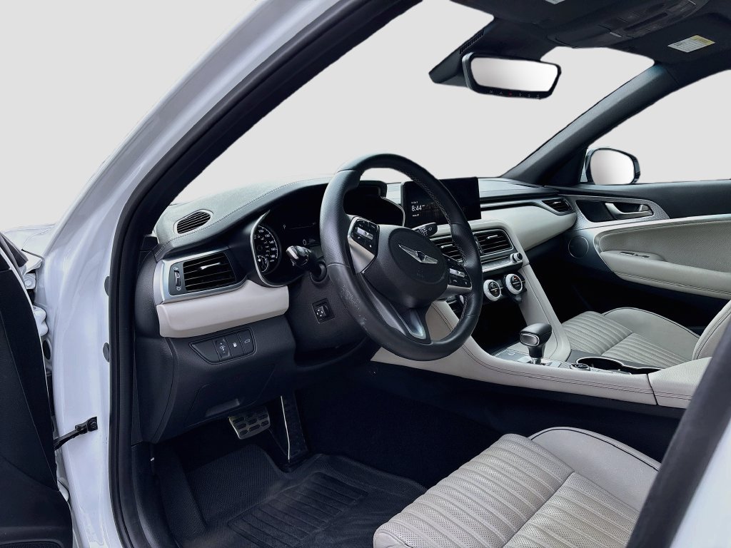 Used 2023 Genesis G70 2.0T w/ Sport Prestige Package RWD image 9