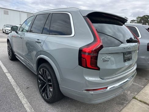 New 2026 Volvo XC90 T8 Ultra w/ Protection Package Premier image 16