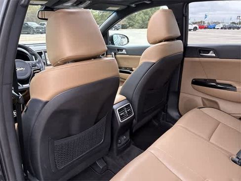 Used 2017 Kia Sportage SX image 19