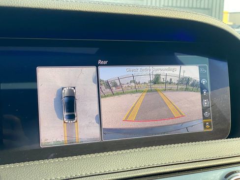 Used 2020 Mercedes-Benz S 560 4MATIC Sedan image 18