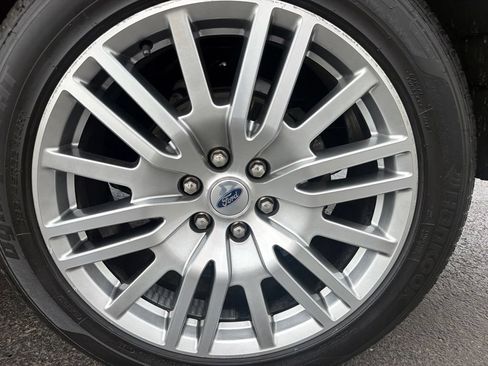 Certified 2024 Ford Expedition Max Platinum AWD/4WD image 54