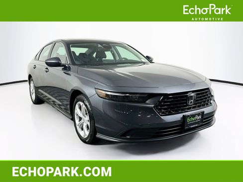 Used 2025 Honda Accord LX image 1