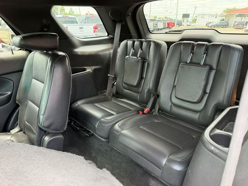 Used 2015 Ford Explorer Limited w/ Equipment Group 302A AWD/4WD image 13