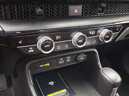 Used 2023 Honda CR-V Sport Touring image 16