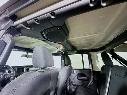 Used 2021 Jeep Wrangler Unlimited Sport AWD/4WD image 13