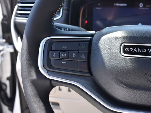 New 2026 Jeep Grand Wagoneer L Limited AWD/4WD image 15