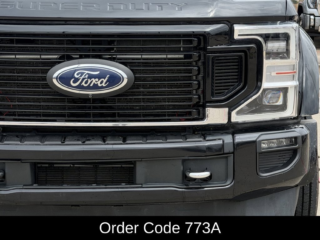 Used 2022 Ford F450 Platinum w/ FX4 Off-Road Package AWD/4WD image 4