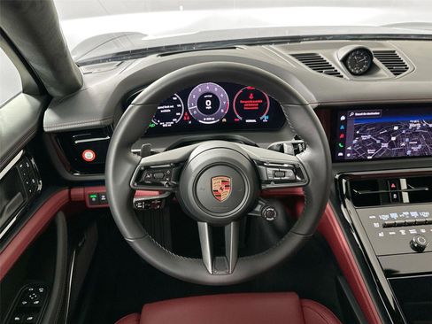 Certified 2025 Porsche Panamera GTS image 18