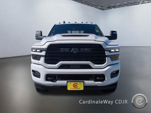New 2026 RAM 2500 Laramie AWD/4WD image 2