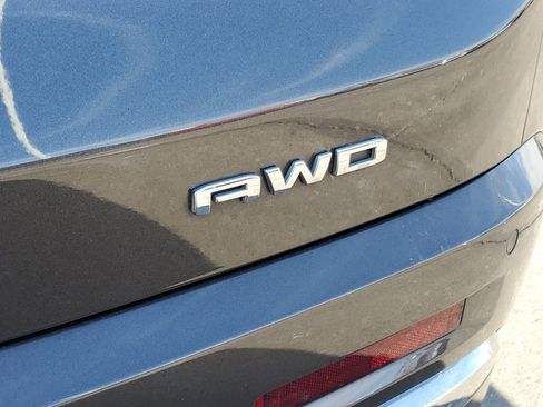 Used 2020 GMC Acadia Denali w/ Technology Package image 22