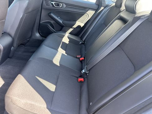 Used 2025 Honda Civic Sport image 12