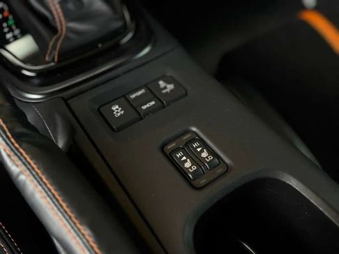 Used 2023 Toyota GR86 10th Anniversary SE RWD image 19