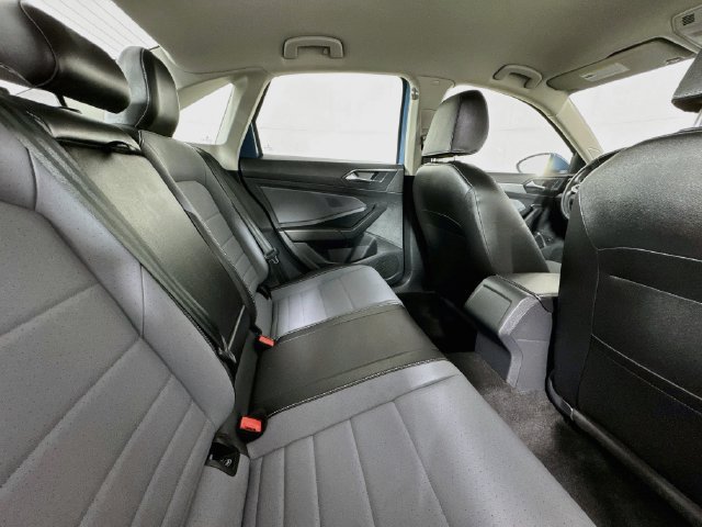 Used 2025 Volkswagen Jetta SE FWD image 24