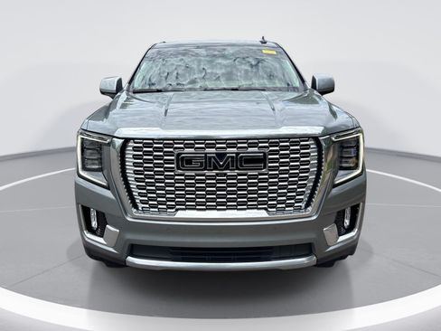 Used 2024 GMC Yukon Denali w/ Max Trailering Package AWD/4WD image 2