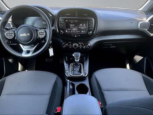 Certified 2024 Kia Soul LX w/ Option Group 015 FWD image 7