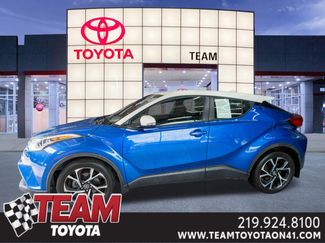 Used 2018 Toyota C-HR XLE FWD video 1