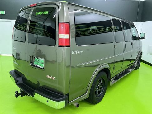 Used 2014 GMC Savana 1500 RWD image 10