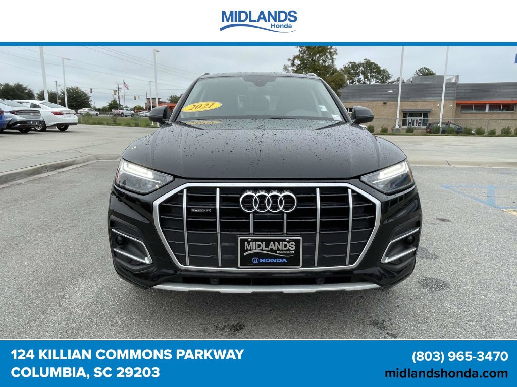 Used 2021 Audi Q5 2.0T Premium Plus w/ Premium Plus Package AWD/4WD image 2