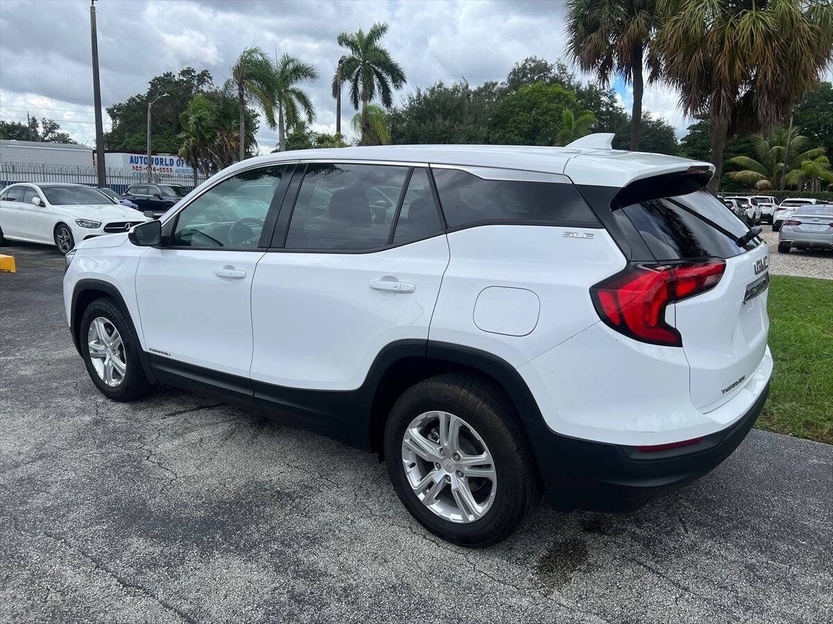 Used 2020 GMC Terrain SLE FWD image 7