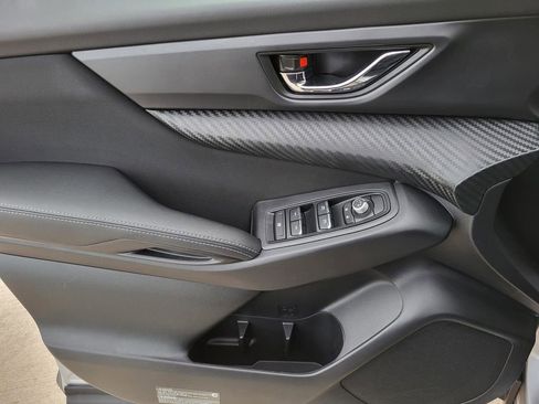 Certified 2024 Subaru Ascent Premium w/ Convenience Package image 17