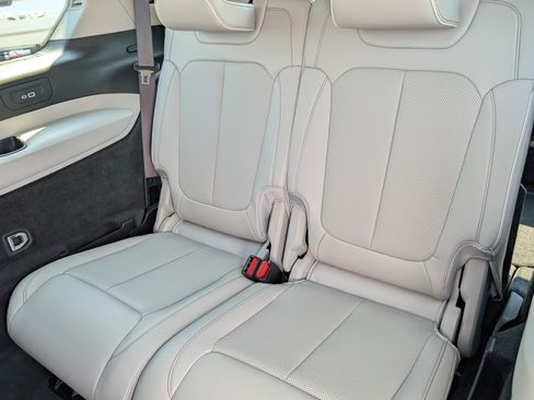 Used 2021 Jeep Grand Cherokee L Overland AWD/4WD image 16