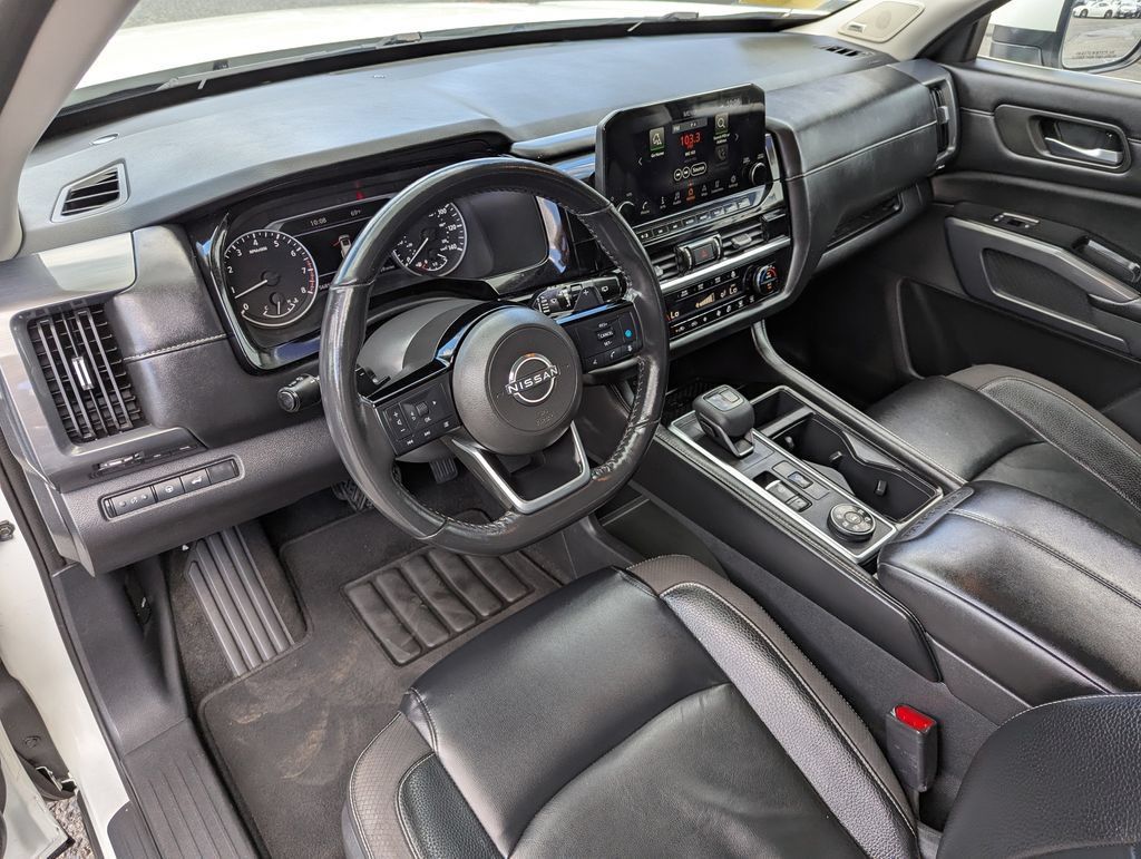 Used 2022 Nissan Pathfinder SL w/ SL Premium Package AWD/4WD image 14