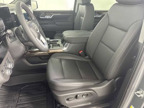 New 2025 GMC Sierra 1500 Elevation w/ Elevation Premium Package image 10