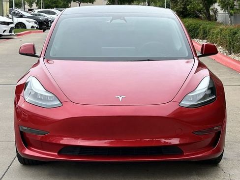 Used 2022 Tesla Model 3 Long Range AWD/4WD image 8