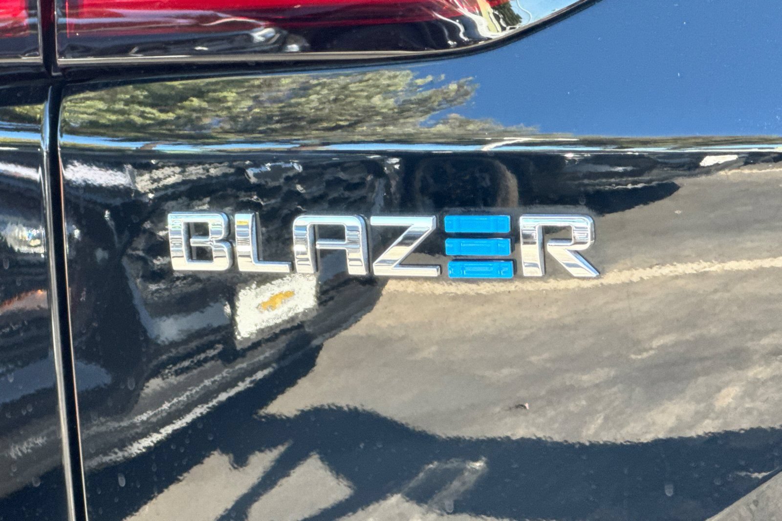 Used 2026 Chevrolet Blazer EV LT FWD image 47
