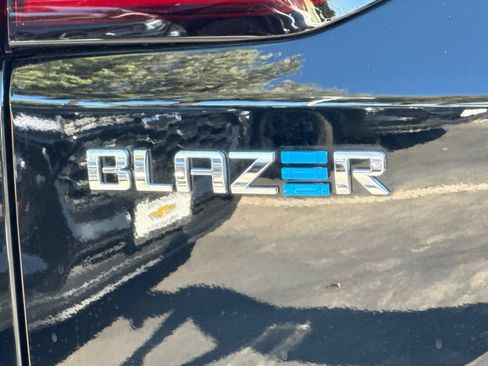 Used 2026 Chevrolet Blazer EV LT FWD image 47