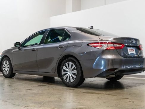 Certified 2020 Toyota Camry LE FWD image 7