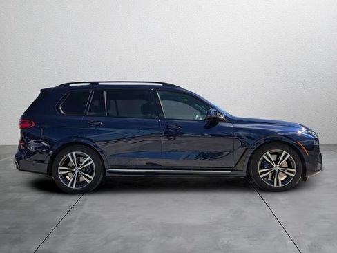 Used 2023 BMW X7 xDrive40i w/ Executive Package AWD/4WD image 5
