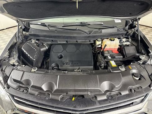 Used 2018 Chevrolet Traverse LT AWD/4WD image 34