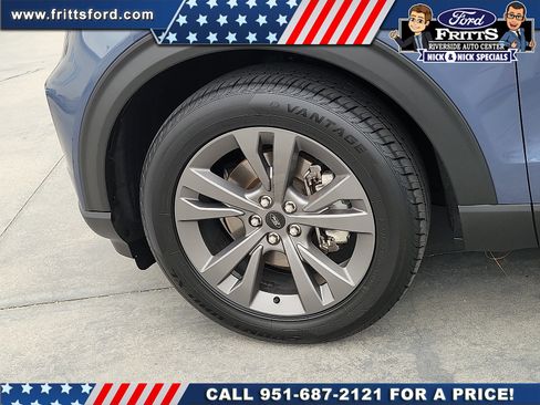 Certified 2021 Ford Explorer XLT w/ Equipment Group 202A RWD image 19