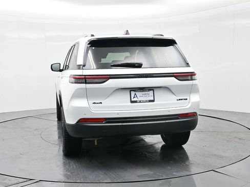 New 2025 Jeep Grand Cherokee Limited w/ Black Appearance Package image 64