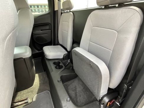 Used 2017 Chevrolet Colorado W/T w/ WT Convenience Package image 27