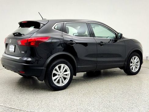 Used 2018 Nissan Rogue Sport S w/ S Appearance Package AWD/4WD image 5