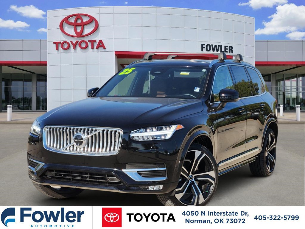 Used 2025 Volvo XC90 B5 Ultra w/ Protection Package Premier AWD/4WD image 1
